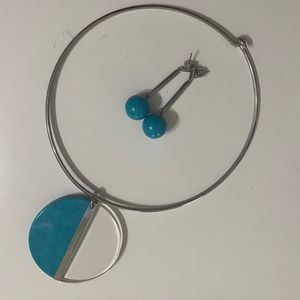 Michael Kors Collar Pendant Necklace and Earringd